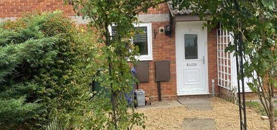 2 bedroom terraced house