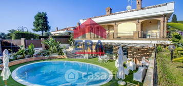 Villa in Via di Trigoria 60g