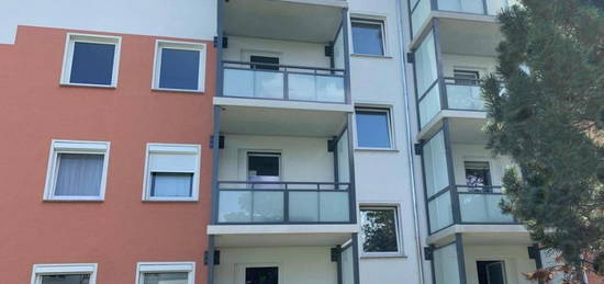 3-Raum-Wohnung mit Balkon im Stadtzentrum