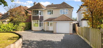 4 bed detached house for sale