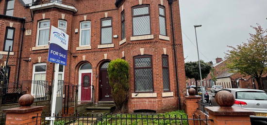 7 bed terraced house for sale