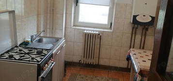 Închiriez apartament 2 camere Podul de fier