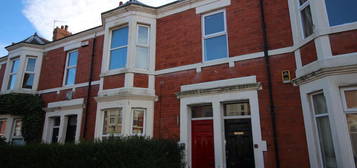 Maisonette to rent in Bayswater Road, Jesmond, Newcastle Upon Tyne NE2