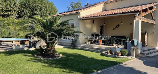 Bastide  à vendre, 5 pièces, 4 chambres, 140 m²