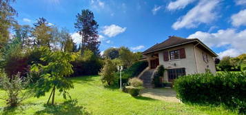 Propriété 8 pièces 168 m²