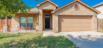 602 Tumbleweed Dr, Forney, TX 75126