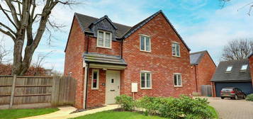 3 bedroom detached house