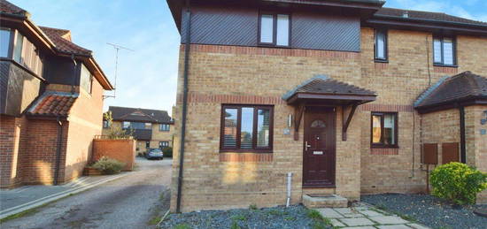 2 bed semi-detached house for sale