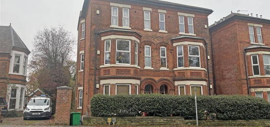 Flat to rent in Woodborough Road, Alexandra Park, Nottingham NG3