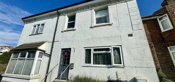 1 bedroom ground floor flat