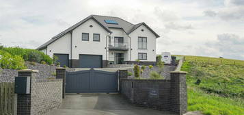 Detached house for sale