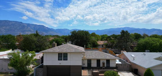 7008 Red Sky Ct NE, Albuquerque, NM 87111