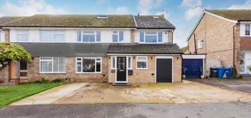 5 bedroom semi-detached house for sale