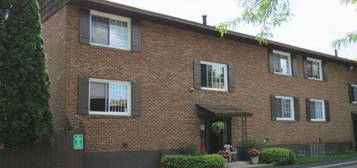 Carriage House Apartments, Syracuse, NY 13210