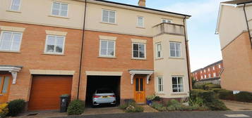 Semi-detached house to rent in Buckingham Road, Epping CM16