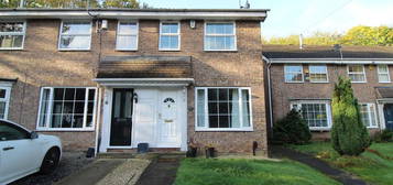 Terraced house to rent in Bridge Wood Close, Horsforth, Leeds LS18