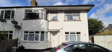 2 bed flat to rent