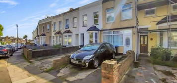 3 bedroom terraced house