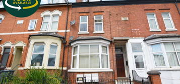 3 bed flat for sale