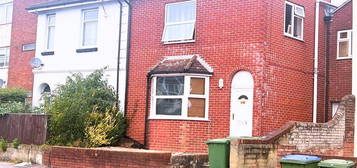 10 bedroom detached house to rent