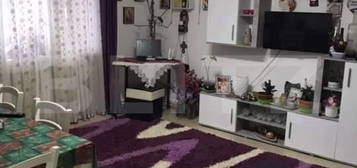 Apartament 3 camere, 86mp, zona Micro 16