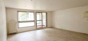 Appartement  à vendre, 3 pièces, 2 chambres, 73 m²