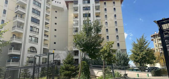 SAHİBİNDEN KİRALIK MARKETLERE YAKIN, 3 +1 YENİ BOYALI DAİRE