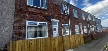 2 bedroom ground floor flat