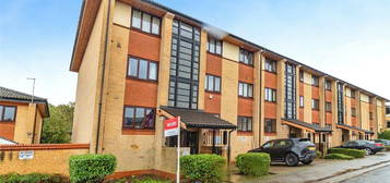 Flat for sale in Boycott Avenue, Oldbrook, Milton Keynes MK6