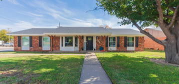 246 Elm St, Hereford, TX 79045