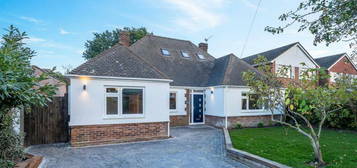 4 bedroom detached bungalow for sale