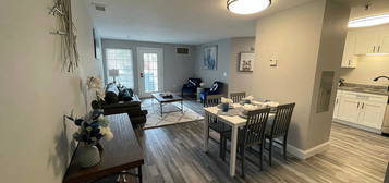 Hollis Commons, 30 Cherry St #305, Concord, NH 03301