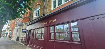 Flat to rent in Fortis Green, London N2