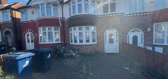 3 bedroom terraced house to rent