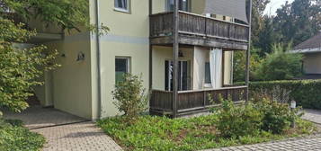 Graz Ries - Nähe LKH: Schöne 2-Zimmer-Wohnung mit großem Balkon und Parkplatz!**