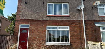 3 bedroom semi-detached house to rent