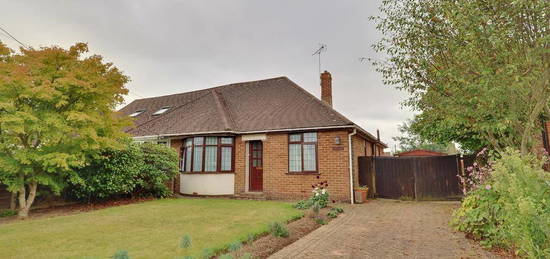 3 bedroom semi-detached bungalow for sale