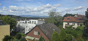 Bad Vilbel-Toplage mit Panoramablick! 4 Zi. Penthouse-ETW m. Rund um Terrasse!!!