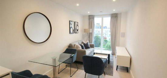 Flat to rent in Sinclair Road, London W14