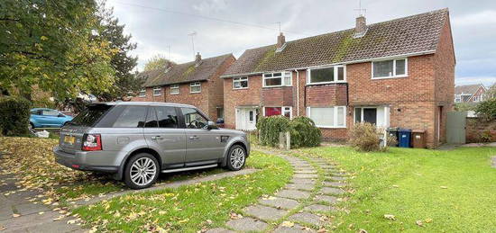 3 bedroom semi-detached house to rent