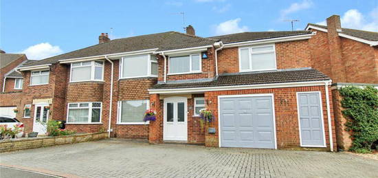 4 bedroom semi-detached house for sale