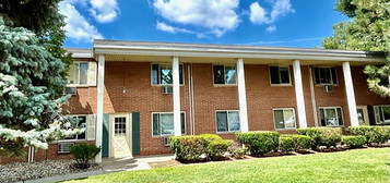 20606 Lorain Rd Apt D8, Fairview Park, OH 44126