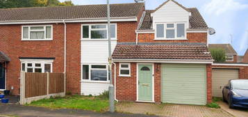 4 bed semi-detached house for sale