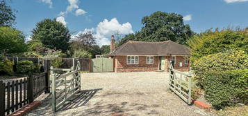 3 bedroom detached bungalow for sale