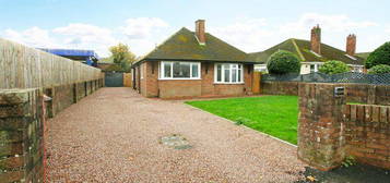 2 bedroom detached bungalow for sale