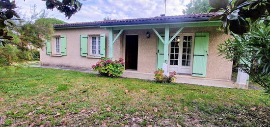 Maison individuelle avec jardin