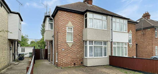 3 bedroom semi-detached house