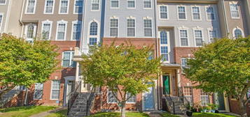 15791 John Diskin Cir Unit 93, Woodbridge, VA 22191