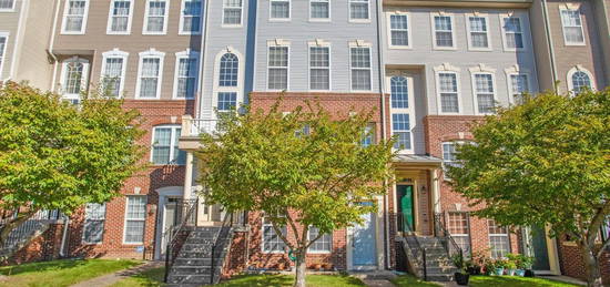 15791 John Diskin Cir Unit 93, Woodbridge, VA 22191