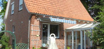 Einfamilienhaus mit Carport in ruhiger Lage